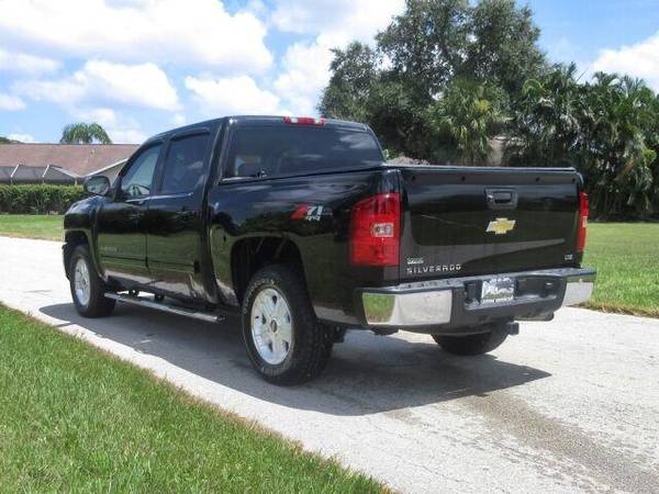 2011 Chevrolet Chevy Silverado 1500 LTZ 4x4 4dr Crew Cab 5.8 ft. SB... for sale in Fort Myers, FL – photo 5