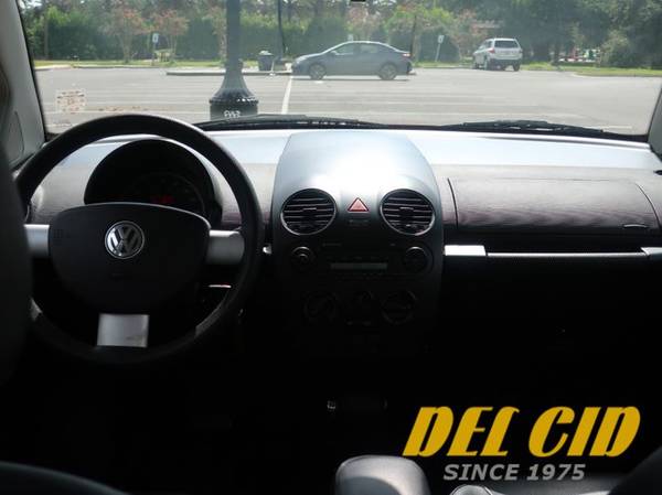 Volkswagen New Beetle ! Leather, Clean Carfax ! - cars & for sale in New Orleans, LA – photo 11