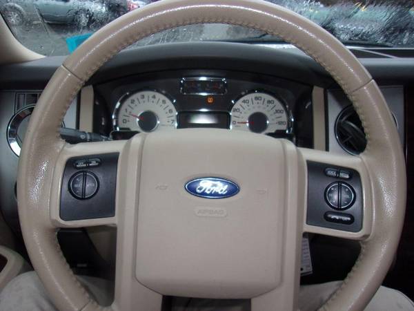 2014 Ford Expedition XLT 4x4 4dr SUV WE CAN FINANCE ANY... for sale in Londonderry, NH – photo 10