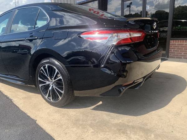2018 Toyota Camry SE for sale in Hattiesburg, MS – photo 16