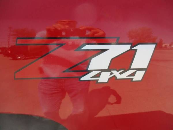 2011 Chevrolet Silverado, LT, 5.3L, Beautiful Pickup! for sale in Fargo, ND – photo 9