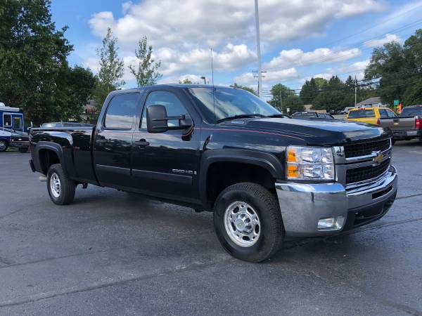 One Owner! 2007 Chevy Silverado 2500HD! 4x4! Crew Cab! Diesel! Sharp! for sale in Ortonville, OH – photo 7