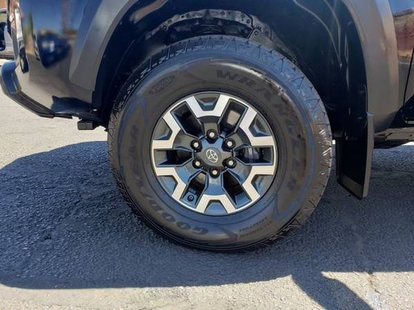 * * * 2017 Toyota Tacoma Double Cab TRD Off-Road Pickup 4D 5 ft * *... for sale in Saint George, UT – photo 20