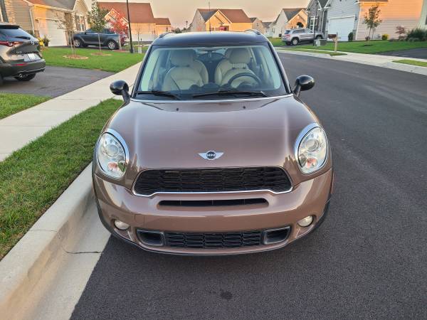 2011 Mini Cooper Countryman S All 4 - cars & trucks - by owner -... for sale in Buxton, DE – photo 2