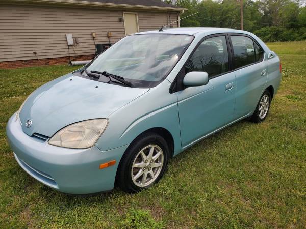 Good Running 2003 Toyota Prius Hybrid - - by dealer for sale in Germanton, NC – photo 2