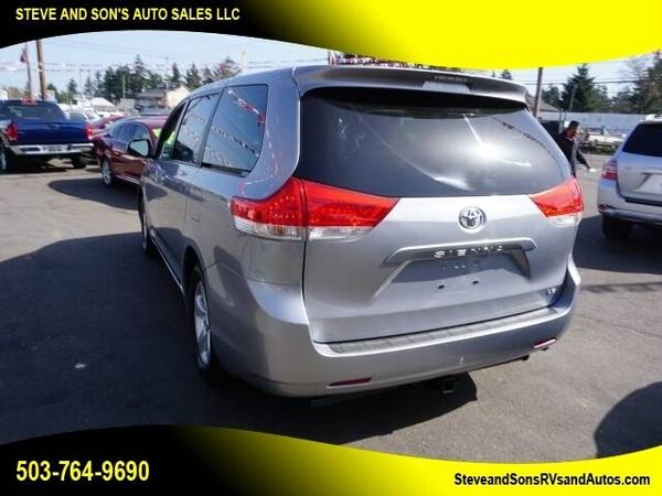 2012 Toyota Sienna LE 8 Passenger 4dr Mini Van l4 for sale in Happy valley, OR – photo 6