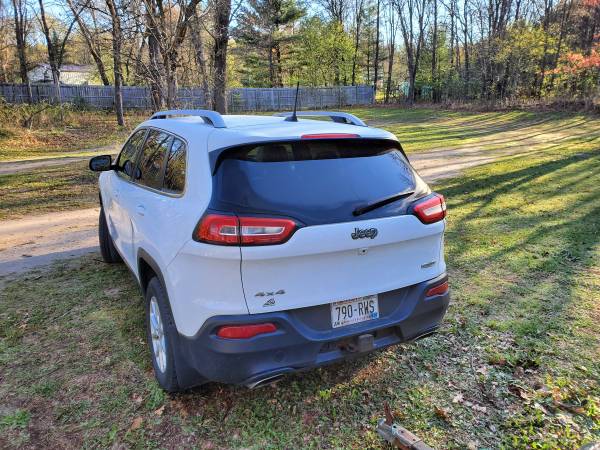 2016 Jeep Cherokee for sale in fall creek, WI – photo 4