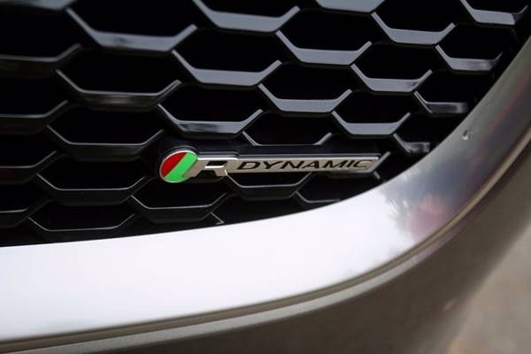 2020 Jaguar E-PACE AWD All Wheel Drive R-Dynamic SE SUV - cars &... for sale in Bellevue, WA – photo 3