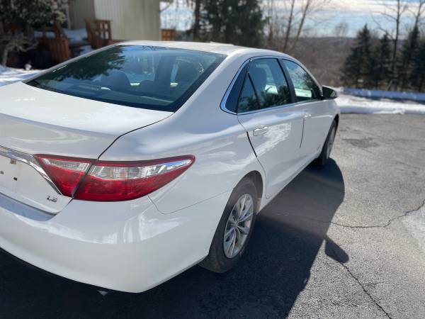 2017 Toyota Camry low miles for sale in Pomona, NY – photo 17