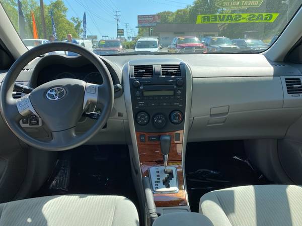 2009 Toyota Corolla Base 4-Speed AT - - by dealer for sale in Knoxville, TN – photo 16