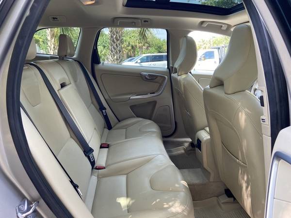 2015 Volvo XC60 T5 Drive-E Premier SUV For Sale - - by for sale in Port Saint Lucie, FL – photo 12