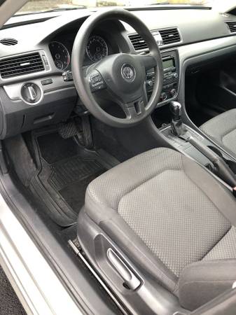 2013 Volkswagen Passat 2.5L S Sedan 4D - cars & trucks - by owner -... for sale in Gloucester, MA – photo 5