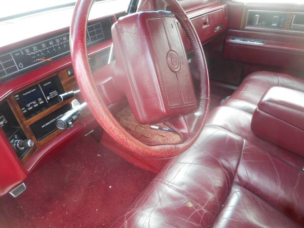 1993 CADALAC DEVILLE - cars & trucks - by owner - vehicle automotive... for sale in Fulton, MO – photo 8