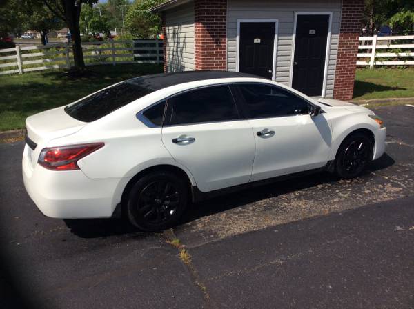 13 Nissan Altima good car OBO ! for sale in Fredericksburg, District Of Columbia – photo 3