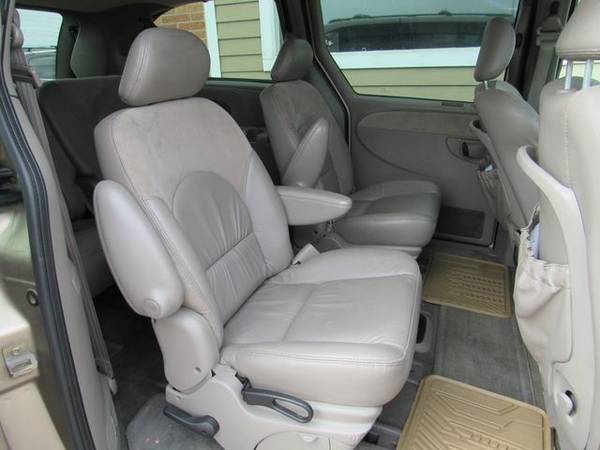 2003 Chrysler Town & Country - 3mo/3000 mile warranty! - cars & for sale in York, NE – photo 13