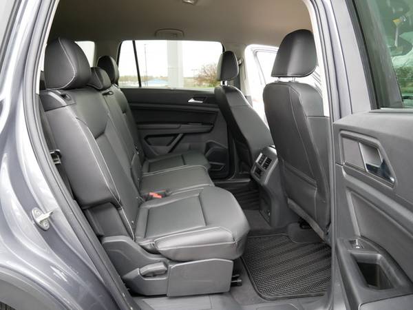 2021 Volkswagen VW Atlas 2 0T SE - - by dealer for sale in Inver Grove Heights, MN – photo 23