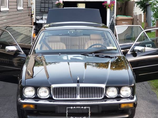 1989 Jaguar XJ6 for sale in Niagara Falls, NY
