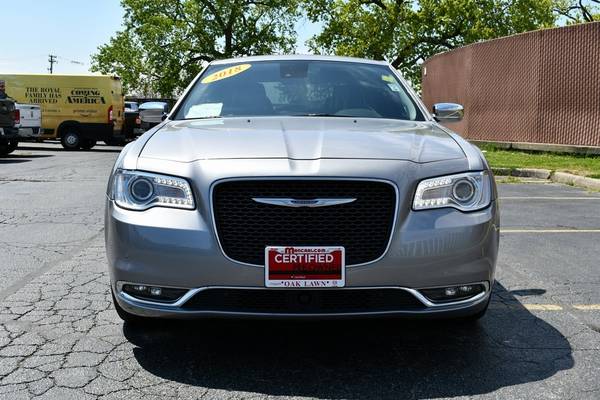 2018 Chrysler 300 Limited - - by dealer - vehicle for sale in Oak Lawn, IL – photo 3