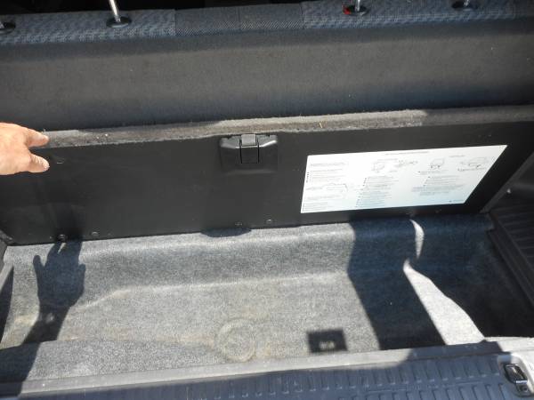 Dodge Durango - Seats 8 people-Nice Condition - - by for sale in Virginia Beach, VA – photo 4