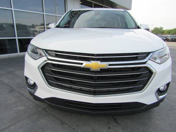 2018 *Chevrolet* *Traverse* *FWD 4dr Premier w/1LZ* - cars & trucks... for sale in Council Bluffs, NE – photo 2