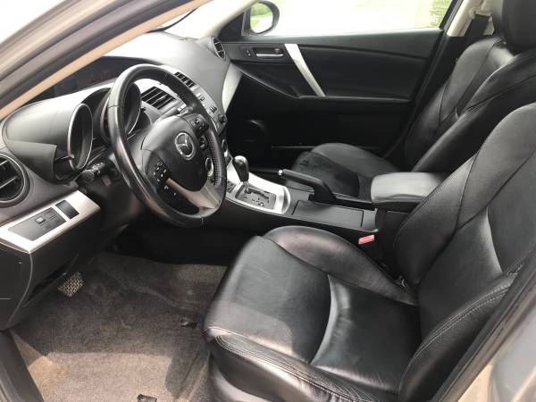 2011 Mazda 3 Sedan Gran Sport - Leather, Moonroof, Alloys!!! for sale in West Chester, OH – photo 12