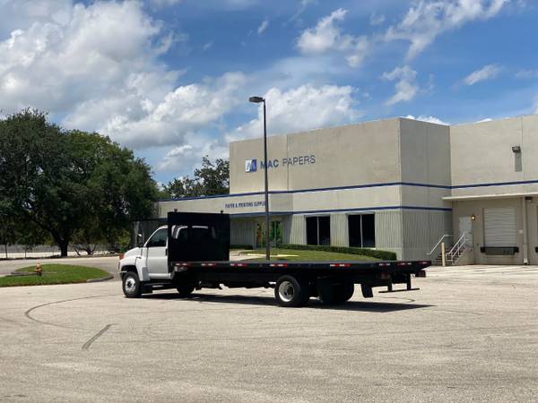 2005 GMC C5500 24 Foot Flatbed 8 1L Gas - - by for sale in West Palm Beach, SC – photo 7