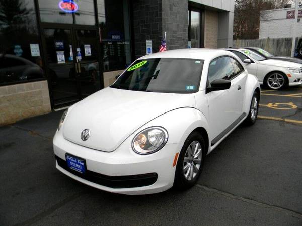2015 Volkswagen Beetle 1.8T CLASSIC GAS SIPPING NEW PUNCH BUGGY -... for sale in Plaistow, MA – photo 4