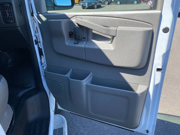 2020 CHEVROLET EXPRESS CARGO 2500 3DR CARGO VAN - - by for sale in Springfield, IL – photo 14