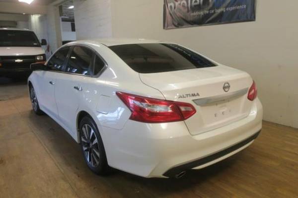 2017 Nissan Altima - - by dealer - vehicle for sale in Carlstadt, NJ – photo 8