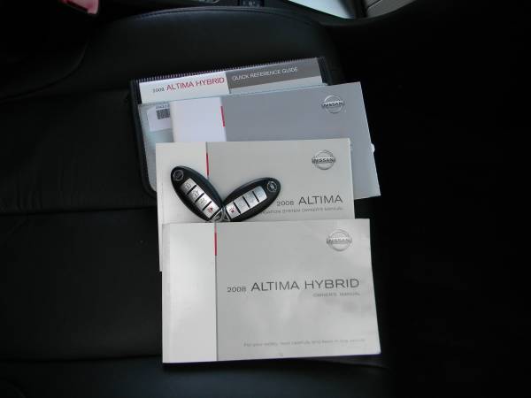 2008 Nissan Altima Hybrid --- leather -navigation - backup camera for sale in Costa Mesa, CA – photo 21