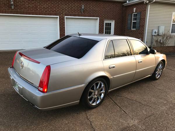2006 Cadillac DTS Premium Trim Package - cars & trucks - by owner -... for sale in Spring Hill, TN – photo 4