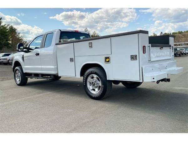 2019 Ford F-350 Super Duty XL 4x4 4dr Supercab 168 for sale in New Lebanon, NY – photo 5