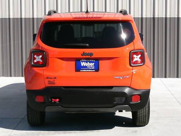 2016 Jeep Renegade Trailhawk-Navigation! Remote Start! Heated... for sale in Silvis, IA – photo 6