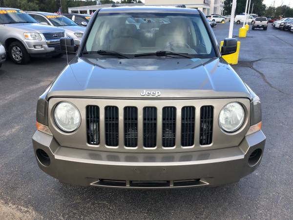 Low Miles! 2008 Jeep Patriot Sport! 4x4! No Accidents! for sale in Ortonville, OH – photo 8