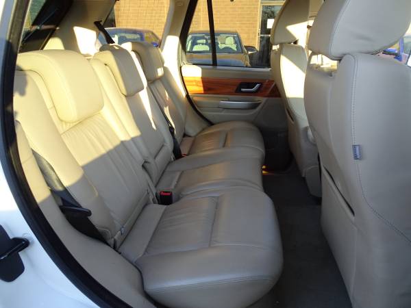 2009 Land Rover Range Rover Sport HSE 4x4 4dr SUV w/ Luxury Package... for sale in Burnsville, MN – photo 13