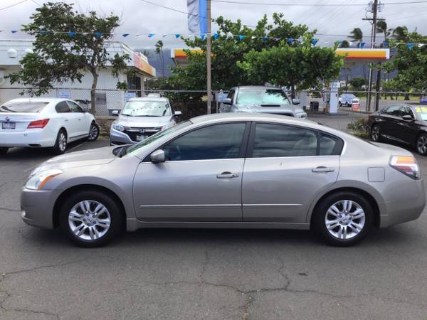 2012 Nissan Altima 4dr Sdn I4 CVT 2.5 S - cars & trucks - by dealer... for sale in Kahului, HI – photo 3