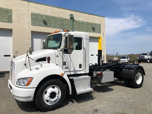 2012 Kenworth T270 Palfinger Hooklift Truck 6956 for sale in Coventry, RI – photo 7