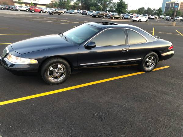 Lincoln Mark VIII 1997 for sale in Harwood Heights, IL – photo 2