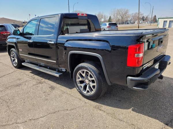 2015 GMC Sierra 1500 SLT 4x4 4dr Crew Cab 5 8 ft SB - Trades for sale in Dilworth, ND – photo 6