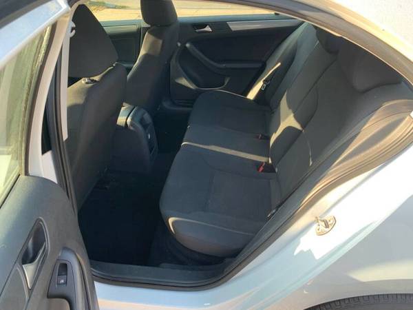 2015 Volkswagen Jetta SE**80K MI**AUTO**ALLOY WHEELS**HEATED SEATS!... for sale in Arlington, MA, MA – photo 6