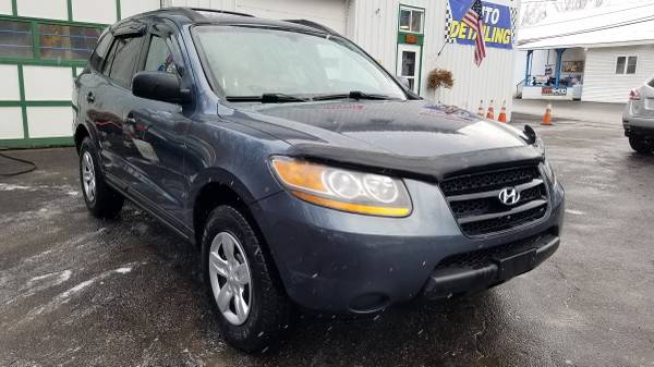 2009 Hyundai Santa Fe GLS All wheel drive CLEAN! for sale in Laceyville, PA – photo 4