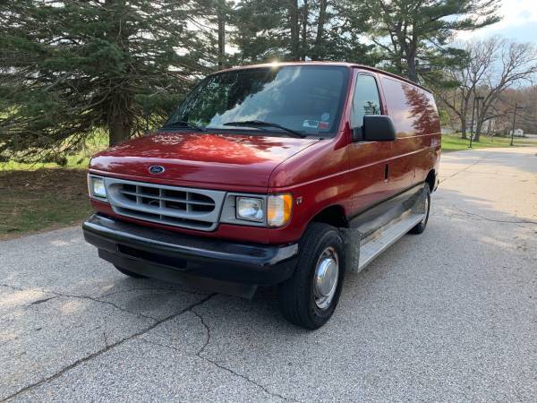 2001 FORD ECOLINE E350 - - by dealer - vehicle for sale in Attleboro, MA – photo 2