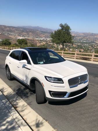 2019 LINCOLN NAUTILUS RESERVE AWD, 12k miles - cars & trucks - by... for sale in El Cajon, CA – photo 11