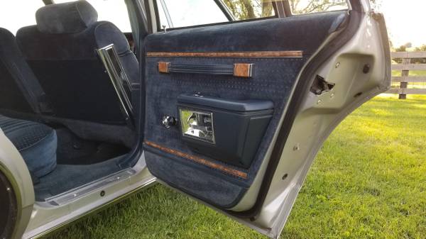 1987 Buick Lesabre Estate Wagon Original Super Clean One Owner for sale in Grinnell, IA – photo 17