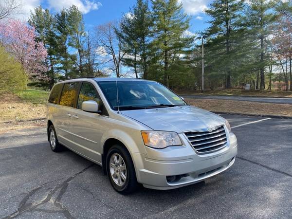 2008 Chrysler Town and Country Touring 4dr Mini Van for sale in Maynard, MA – photo 2