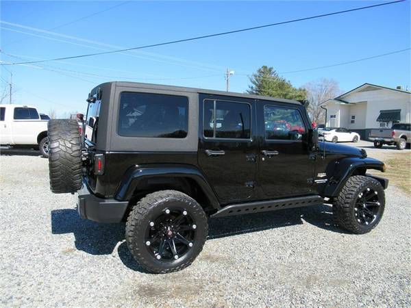 2011 JEEP WRANGLER UNLIMITED SAHARA, Black APPLY ONLINE for sale in Summerfield, NC – photo 9