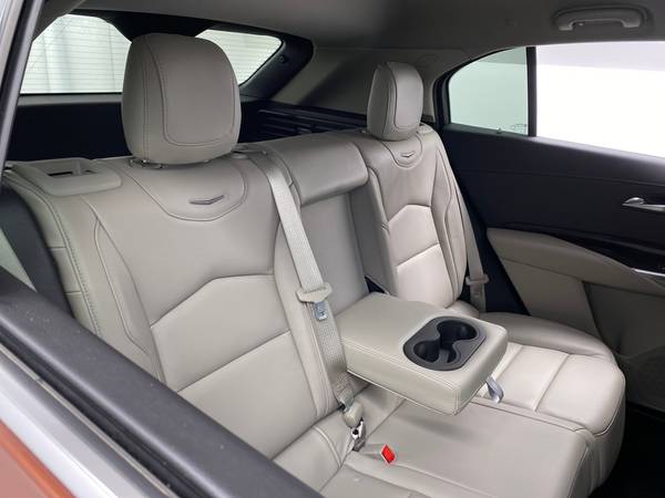 2019 Caddy Cadillac XT4 Premium Luxury Sport Utility 4D hatchback -... for sale in Seffner, FL – photo 19