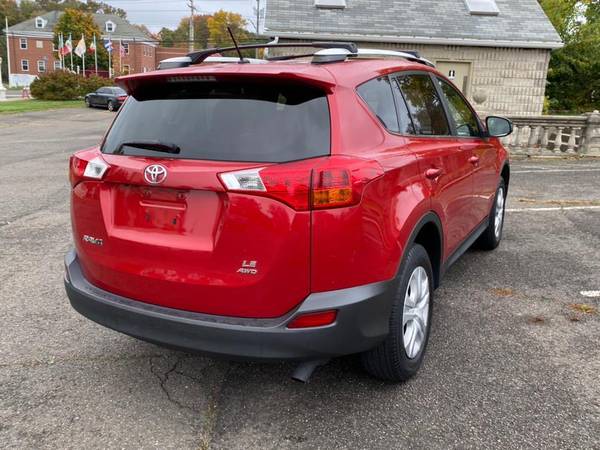 2014 Toyota RAV4 AWD 4dr LE (Natl) -EASY FINANCING AVAILABLE - cars... for sale in Bridgeport, MA – photo 8