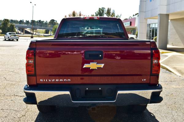 2018 Chevy Chevrolet Silverado 1500 LT w 1LT pickup Red - cars & for sale in Camden, AR – photo 2