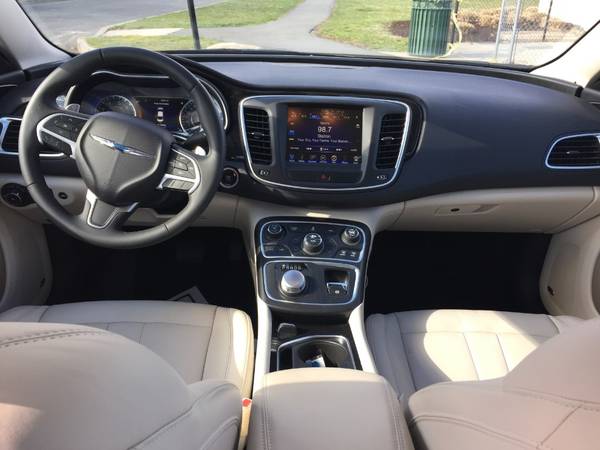 2015 Chrysler 200 C for sale in Larchmont, NY – photo 12
